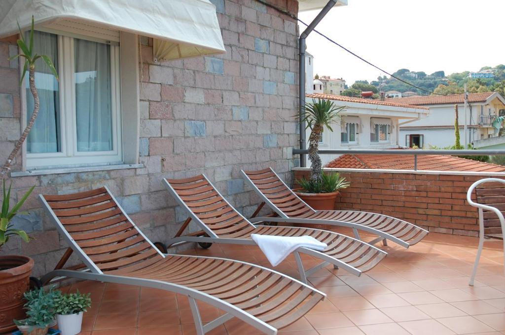 B&B Residence Eco Del Mare Palinuro Exterior photo