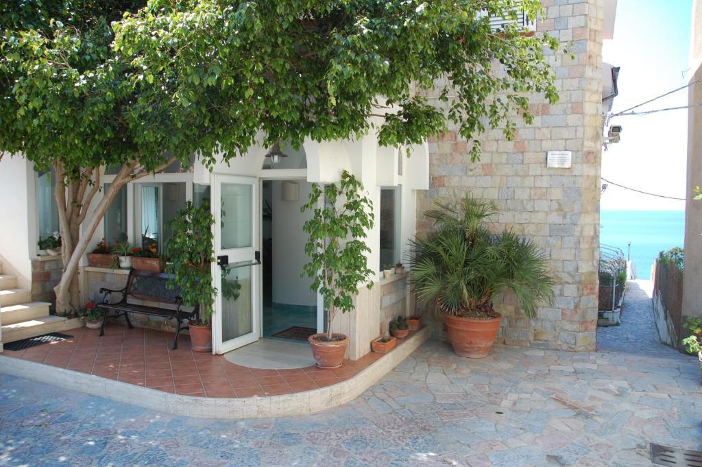 B&B Residence Eco Del Mare Palinuro Exterior photo